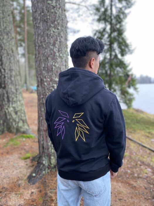 Yhteisö Violet Lions